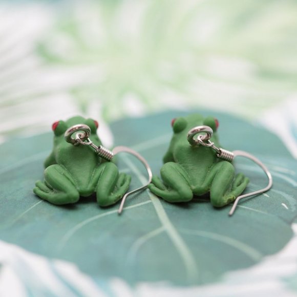 Frog Spirit Animal Earrings - Picture 3 of 3